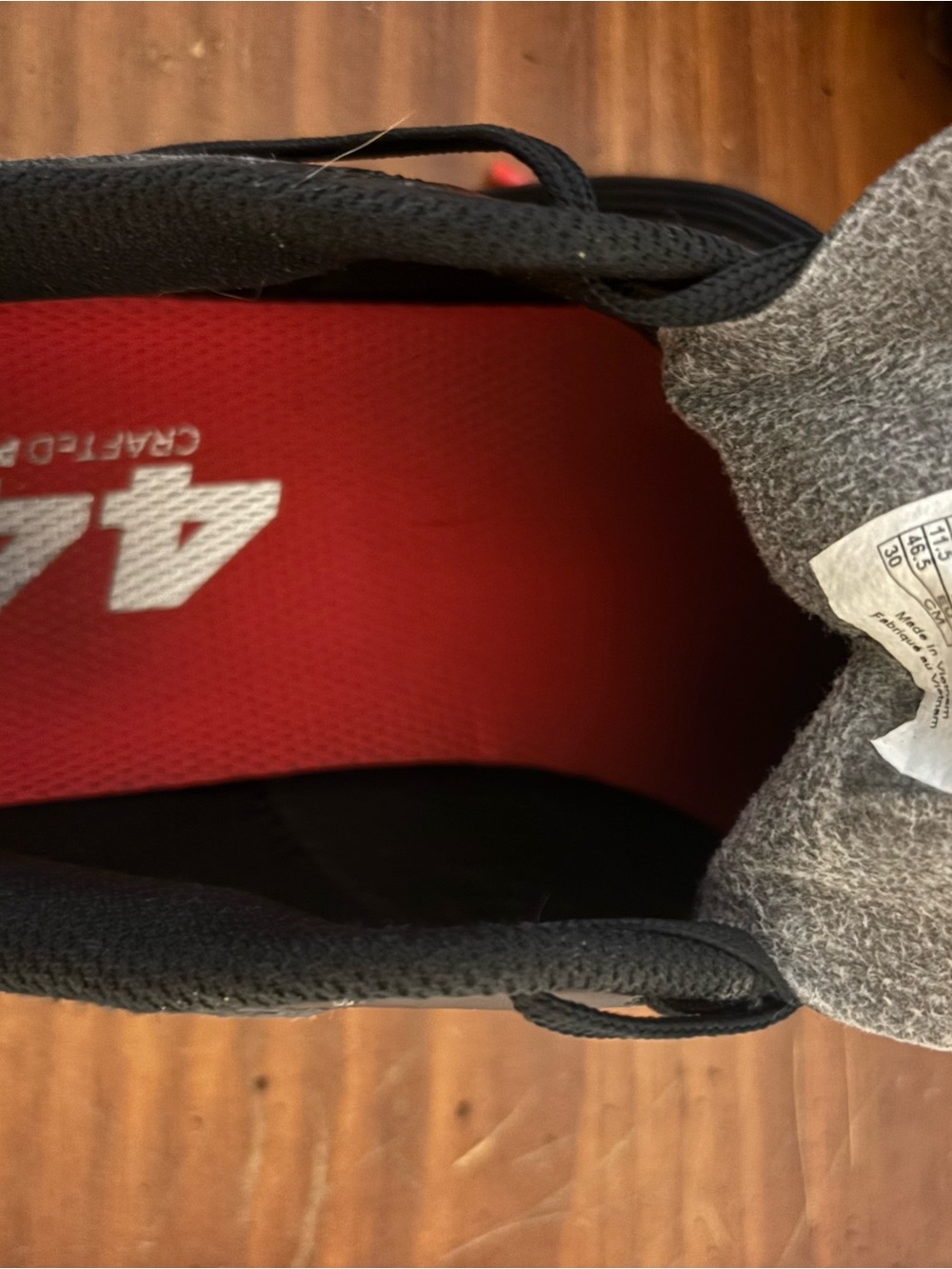 New Balance Men's Black Athletic/Training Shoes with Red Accents - Picture 7 of 8